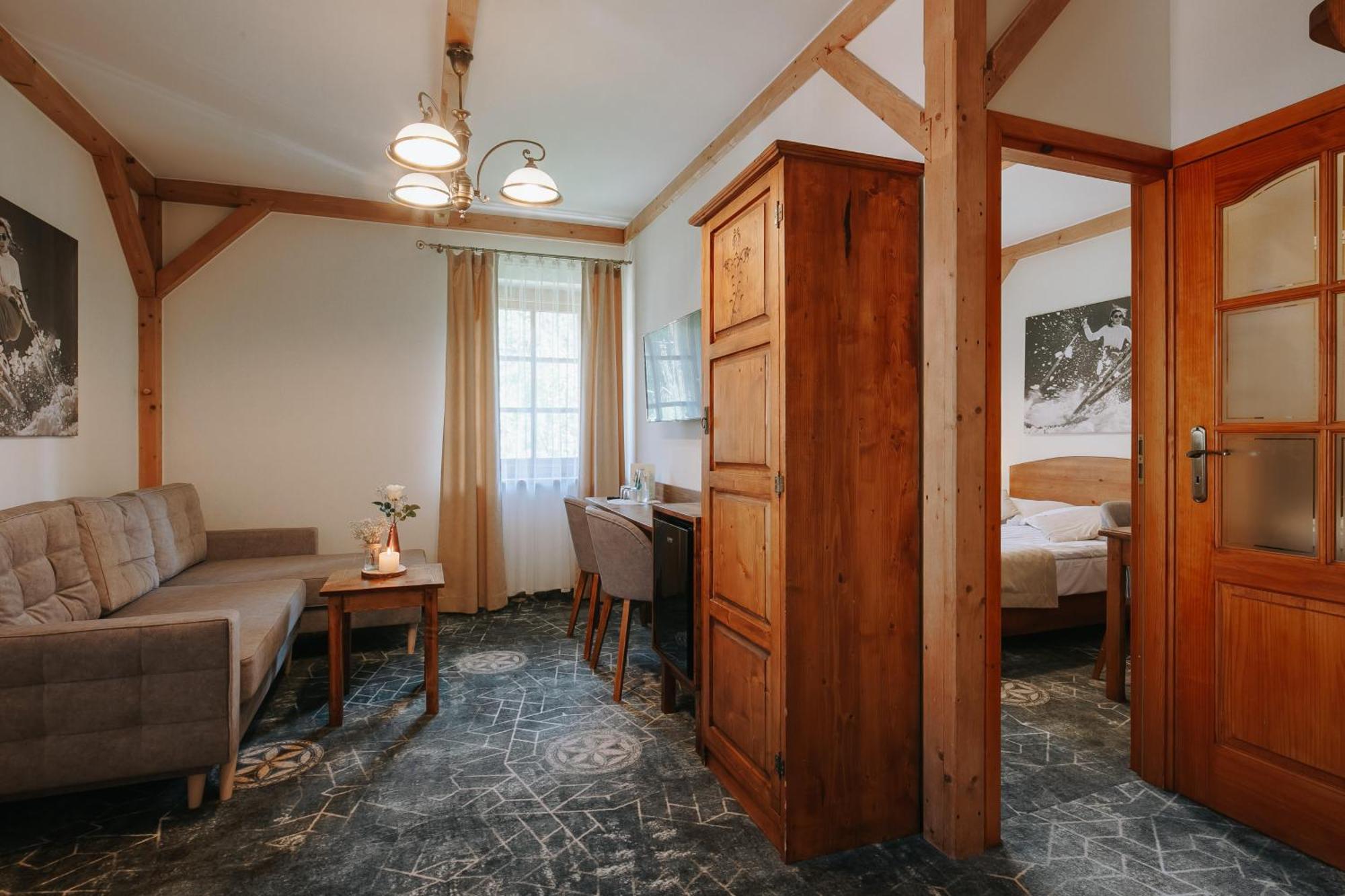 Goralski Gosciniec & Spa 포로닌 외부 사진